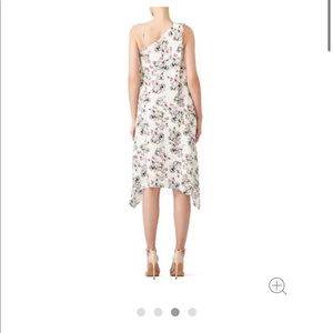 Elliat floral song dress.